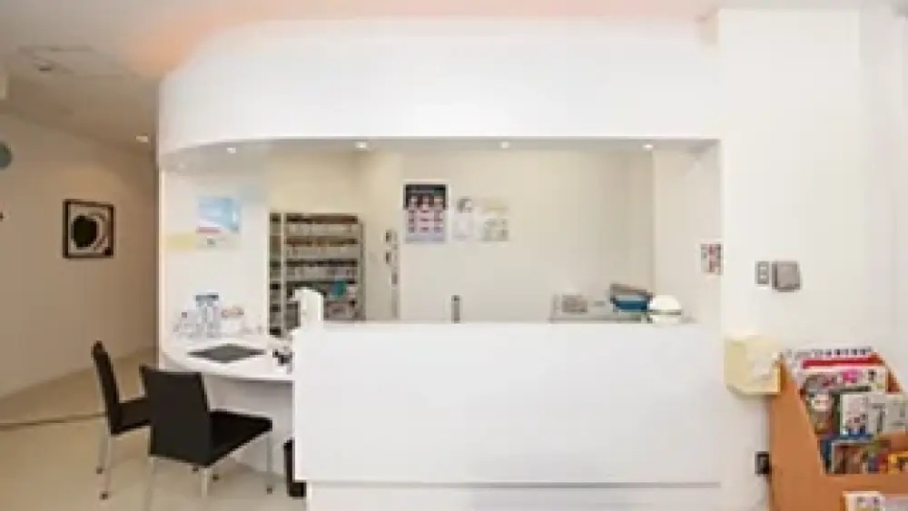 イリエデンタルクリニック セラミック治療の画像