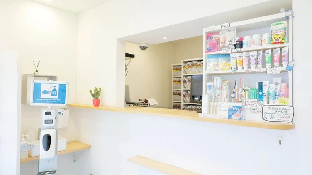 のまきたパーク歯科 予防・CTインプラントセンター伊丹 セラミック治療の画像