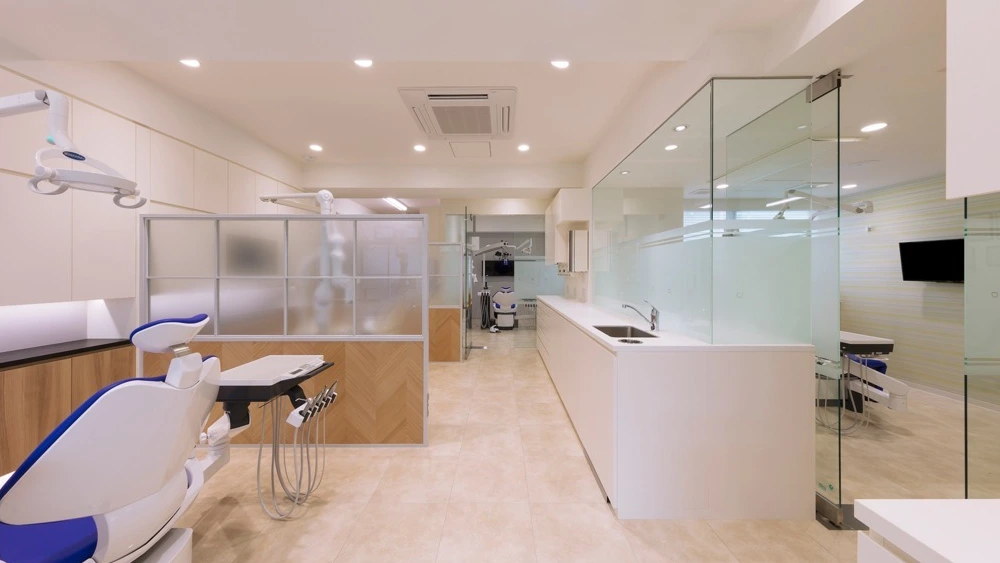 川手歯科医院 セラミック治療 その3の画像