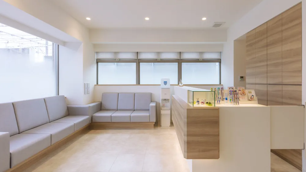 川手歯科医院 セラミック治療 その2の画像